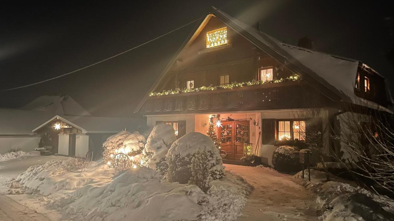 Ferienwohnung Zum Geigenmüller Stutzengrun Exterior foto